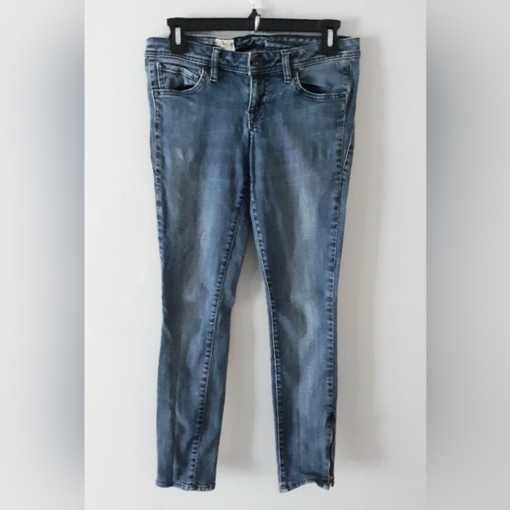 VTG Volcom Skinny Ankle Zip Jeans
